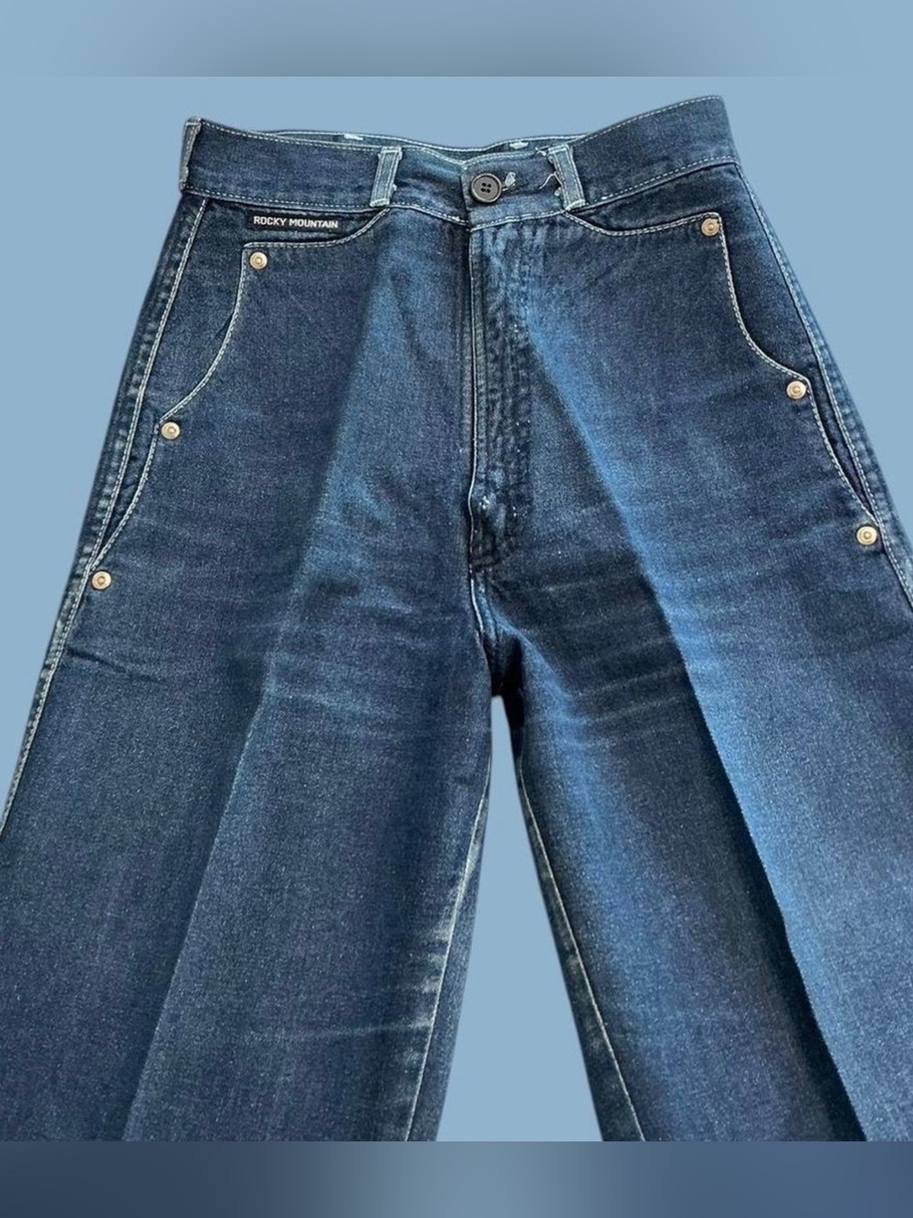 Rocky Mountain Women's Straight-Leg Jeans in Dark Blue